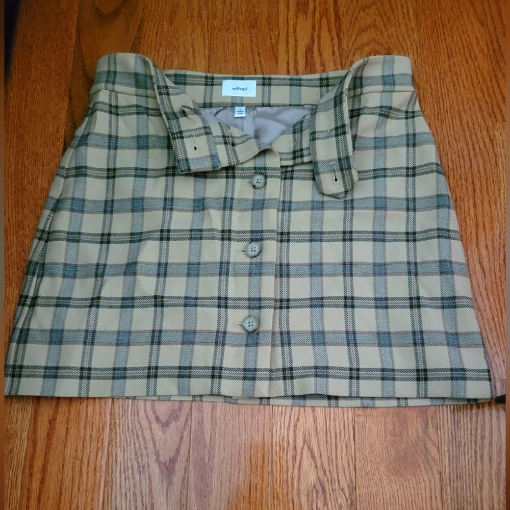 Aritzia Wilfred tai skirt NWOT